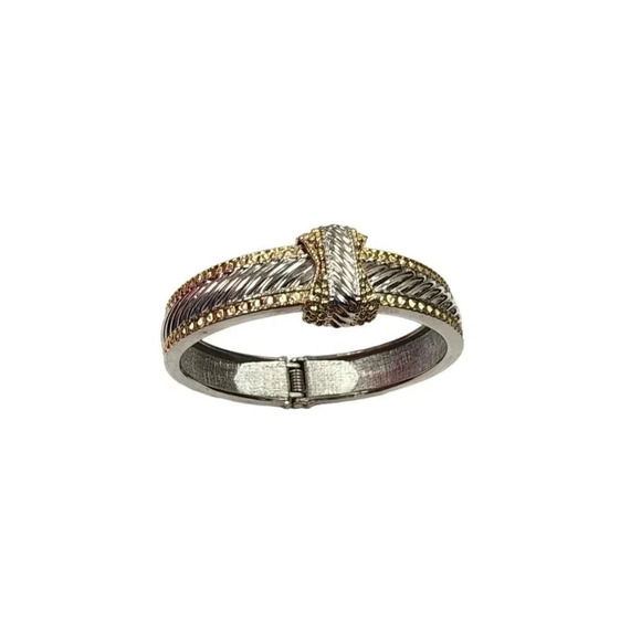 Vintage Jewelry - Vintage Spiral Hinged Engraved Hinged Bangle Bracelet Silver Tone